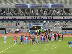 -深圳市宝安体育中心体育场