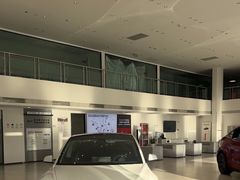 -TESLA 特斯拉(北京后沙峪特斯拉中心)