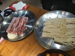 -老炉家木炭烤肉(长江国际店)