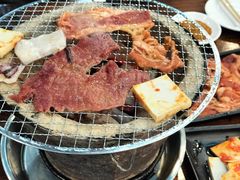 -韩风烤牛肉冷面店