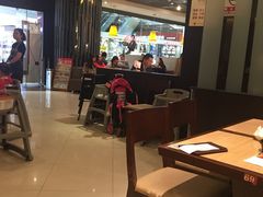 大堂-必胜客(百联又一城店)