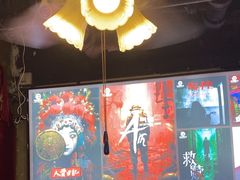 -荒岛实景沉浸密室(江汉路1店)