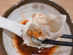 -龍堂蟹黄小笼包(德思勤四季汇店)