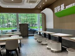 -荣华基·现炒快餐(肇嘉浜路店)