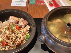 -云海肴·汽锅鸡·云南菜(天山百盛优客店)