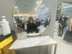 点击看大图 -八佰伴8008星级形象店