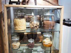 面包甜点陈列柜-甜心闲生传统手工冰粉(奎星楼店)