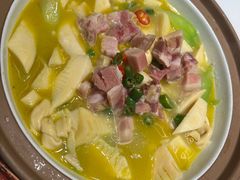 腌笃鲜-绸乡宴酒店·融合苏帮宴(吴江店)