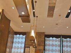 -华海酒店(茂名高铁站店)