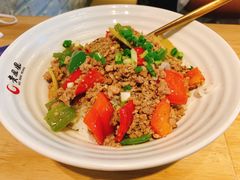 贵凤凰招牌肉臊拌饭-贵凤凰贵州米粉(望京店)