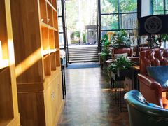 大堂-桉树林A coffee 森林餐厅(三圣乡店)