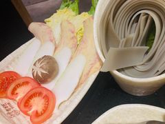 -潘小辣鲜肉老火锅