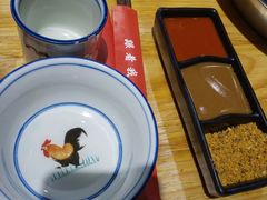 餐具摆设-么肆烤肉·中式自助·烤肉大排档(街道口季佳PAI店)