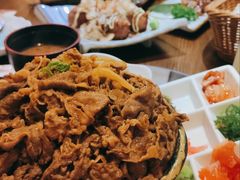 豪华五层牛肉饭-二丁目食堂(铁西星摩尔店)