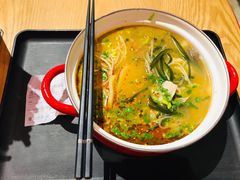 -小蛮椒麻辣烫·麻辣拌(静安店)