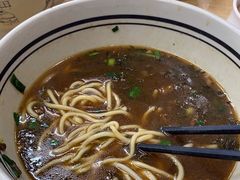 -小马牛肉面·牛骨熬制(南京博物院店)