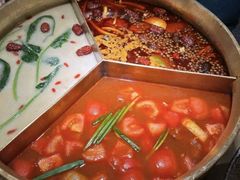 -湊湊火锅·茶憩(南京东路悦荟店)