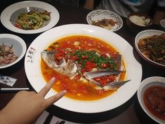 -上名堂·鱼头好吃(体育场路店)