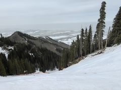 -丝绸之路山地度假区滑雪场