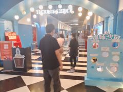 -完美世界影城(昆明翡翠湾店)