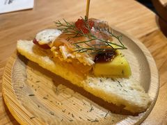 三文鱼蟹肉卷-tapas by dos cielos西班牙餐厅(重庆光环购物公园店)