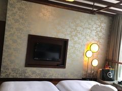 -中铁花水湾温泉酒店(大邑店)