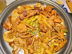 -徐记小怪兽肉蟹煲店(哈西万达金街店)