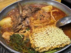-喇喇排骨火锅·传统韩式脊骨汤(望京西园总店)