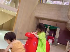 -水桶王国主题餐厅·聚会·生日派对·亲子活动·家庭套餐(亚龙湾希尔顿店)