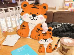 -猫的天空之城概念书店(苏州平江店)