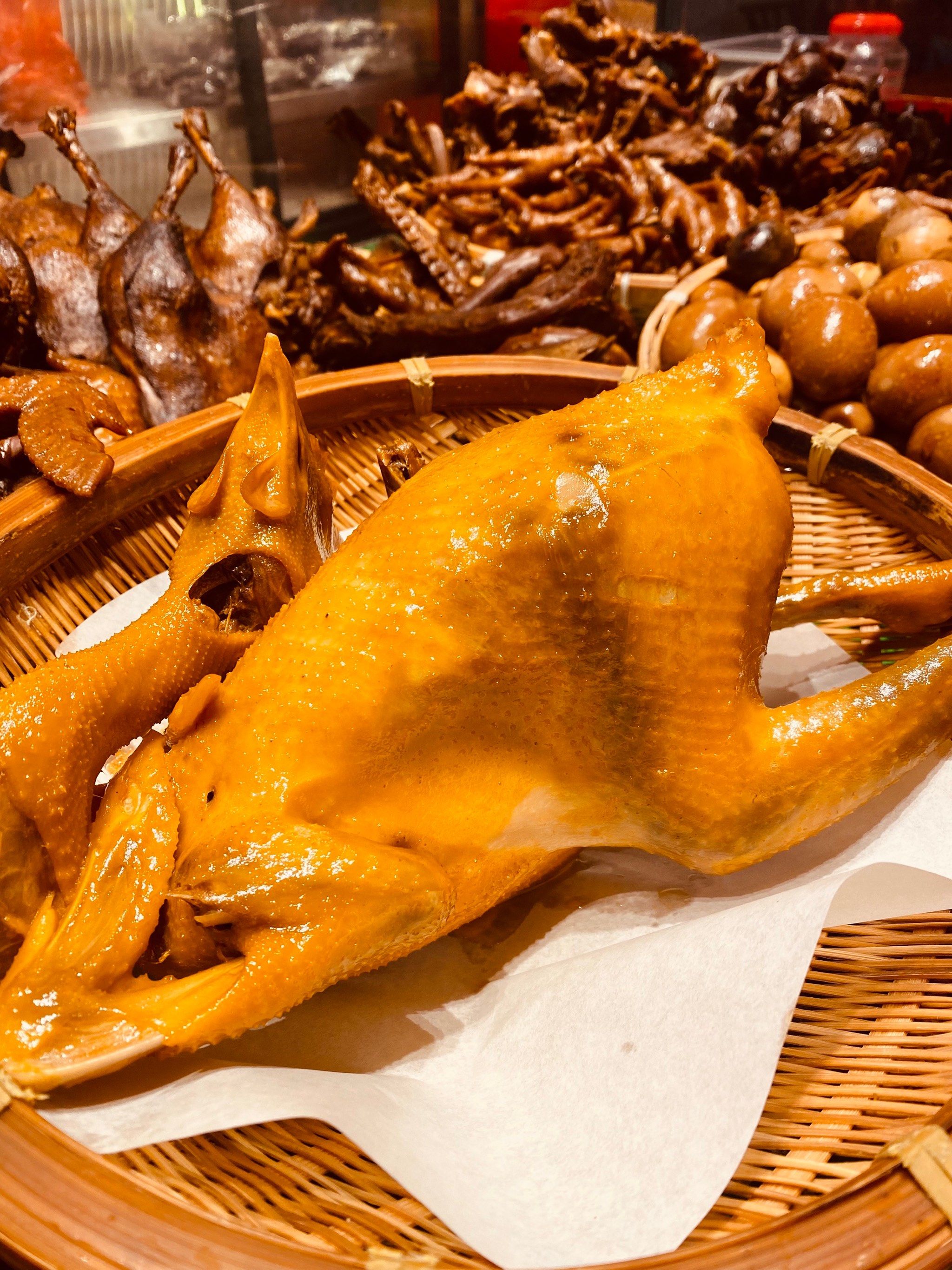 终于在长沙发现了一家正宗的武冈卤菜店