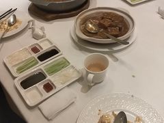 -贝勒爷·酥不腻烤鸭
