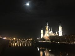 -皮拉尔圣母圣殿主教座堂