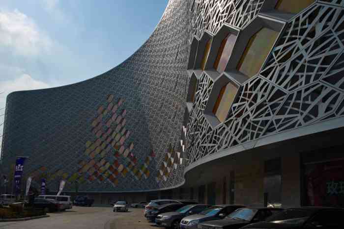 红星美凯龙停车场(金桥店)