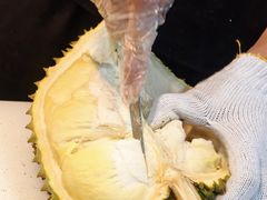 -领鲜活海鲜榴莲自助火锅(东门店)