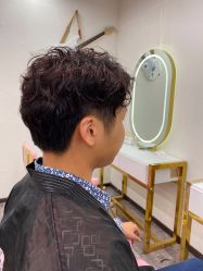 -杉影印象日式烫染專門店