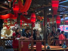 -老滇山寨•云南特色菜•地方菜•民族风情歌舞表演(金碧店)