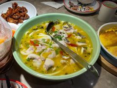 酸菜鱼-新白鹿餐厅(金鹰新街口店)