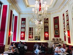 -Cafe Sacher(WIEN)