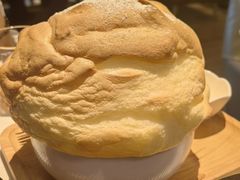 -港丽餐厅(高德置地店)