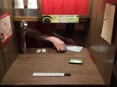 -一兰拉面(梅田阪急东通店)