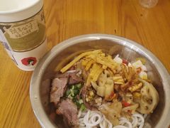 红烧牛肉卤粉-地道战卤粉(名牌大厦店)