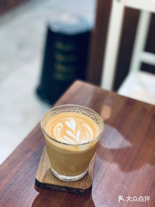 fusion coffee馥饮咖啡(九眼桥店)澳式白咖啡图片