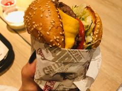 -The Habit Burger Grill 哈比特汉堡(复兴soho店)