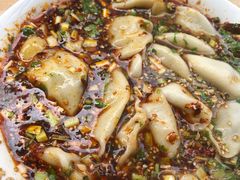 四两酸汤杂拌儿-尤素福东举院饺子馆