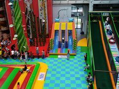 -蒙特利亲子乐园