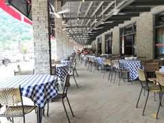 露天位-钱大妈海鲜饭店(保利林语店)