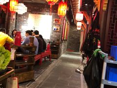 -谭鸭血老火锅(漳州路店)