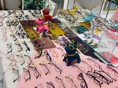 -肆兮眼镜·蔡司·徕卡战略合作店(大坪店)