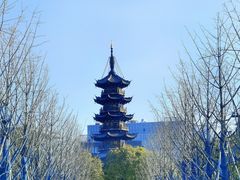 -龙华寺